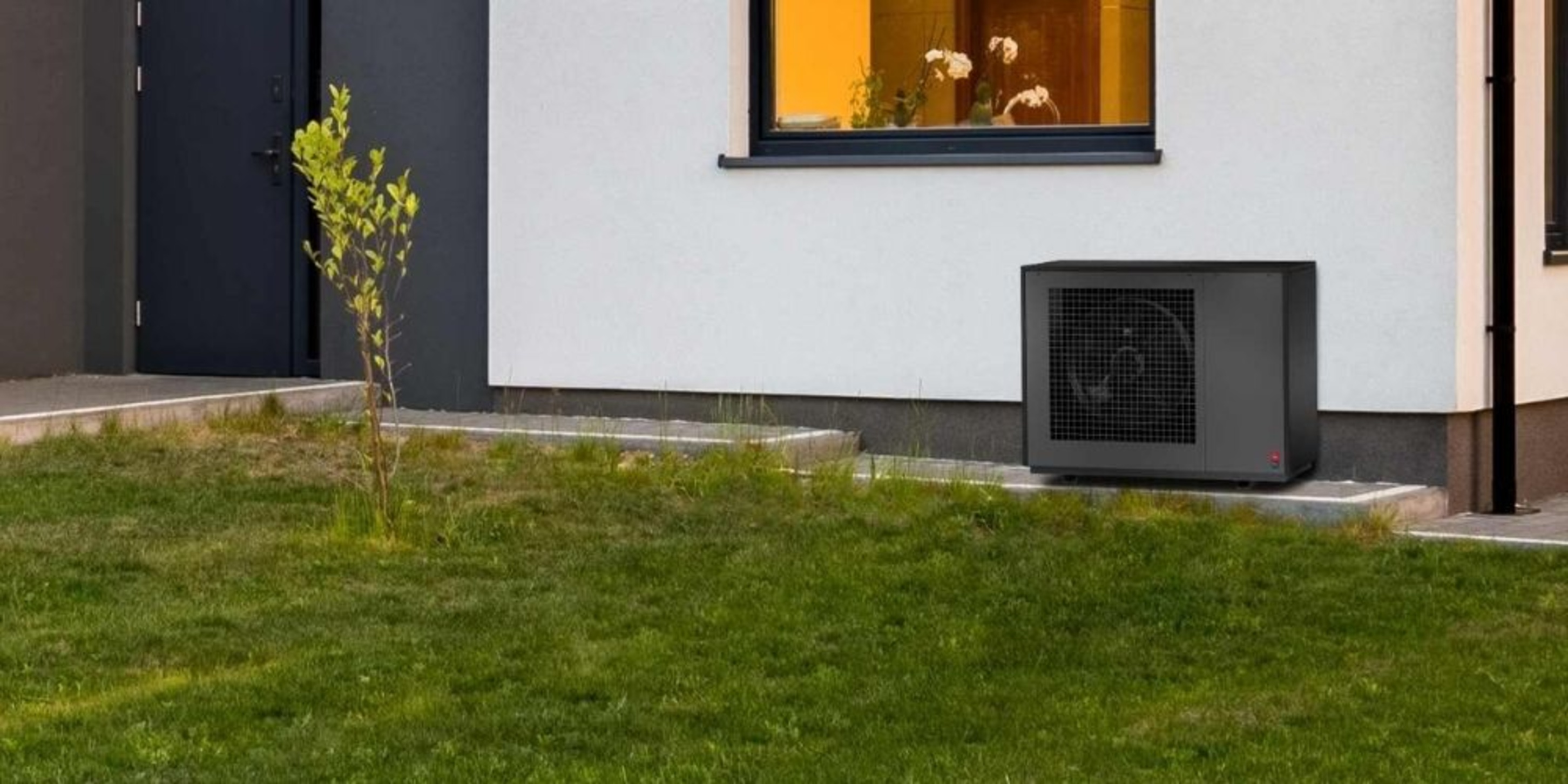 Schutz für die Wärmepumpe bei Emil Klaas & Sohn GmbH & Co. KG in Wiesbaden