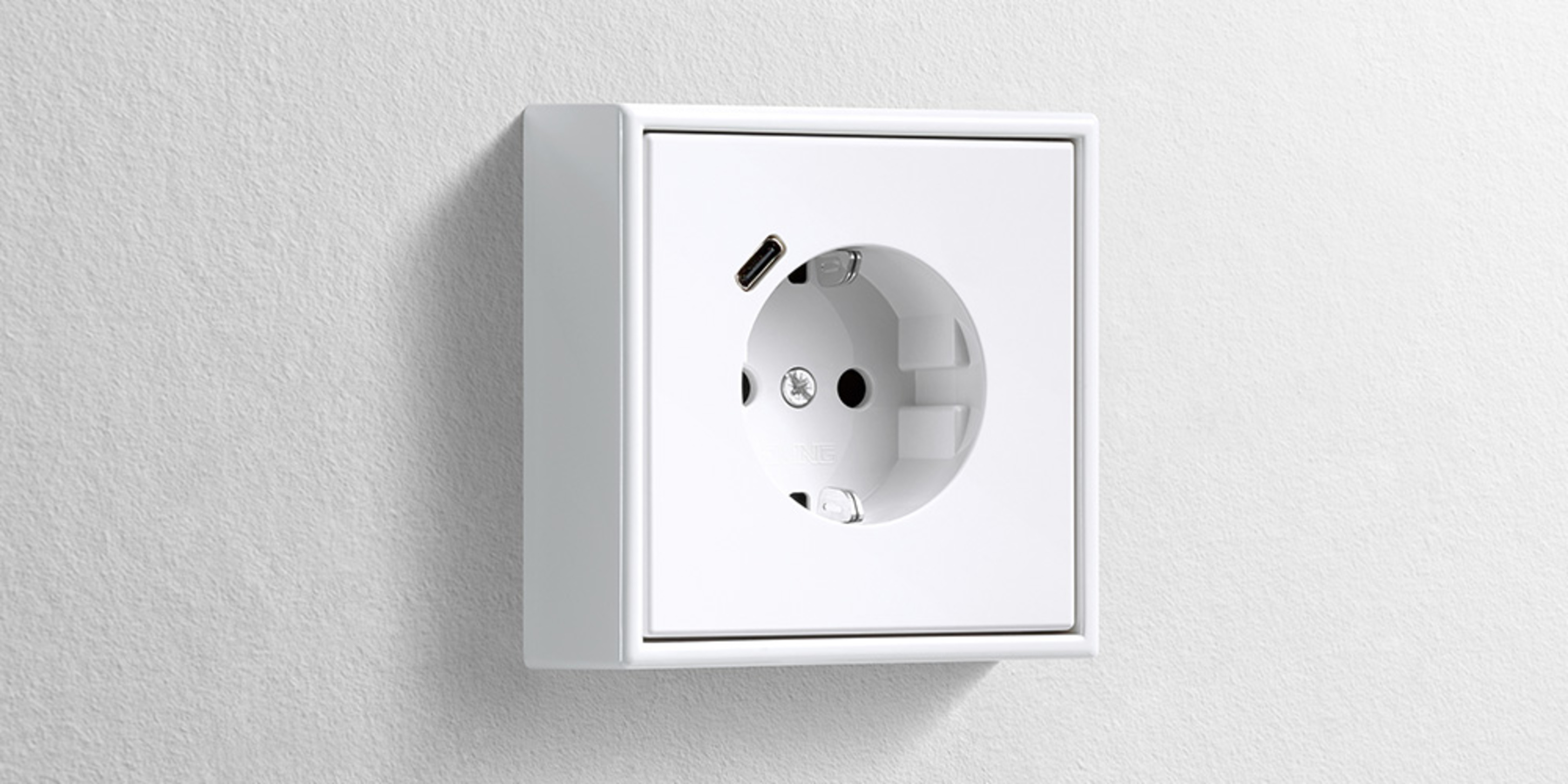 Erweiterter Anschlussraum für die Nachrüstung bei Emil Klaas & Sohn GmbH & Co. KG in Wiesbaden